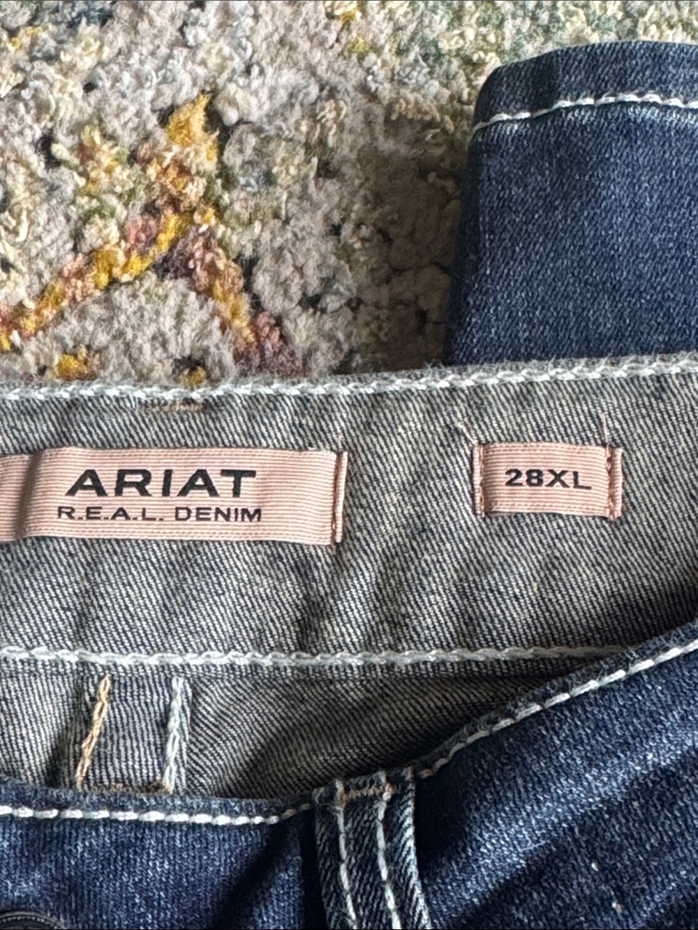 ARIAT MID RISE BOOTCUT WOMENS JEANS IN SZ 28 XL…NWT…INSEAM 37”. - Picture 6 of 8